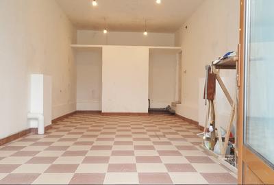 Spațiu Comercial 50 mp, Vad Stradal, la 100 m de Spitalul Judetean - 1