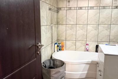 Apartament cu 3 camere decomandat în Micălaca - 4