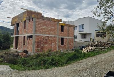 Casa moderna cu piscina suspendata, vedere panoramica in Cisnadioara. - 9