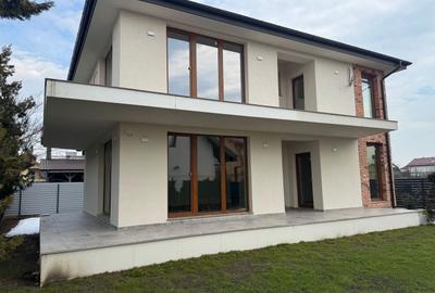 Casă individuală cu 5 camere cu Canalizare în Balotești - 3