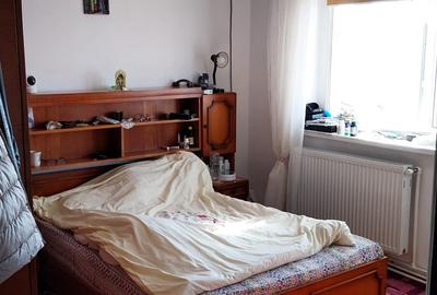 Apartament 3 camere decomandat - zona Anda - 93.000 euro(Cod E5) - 2