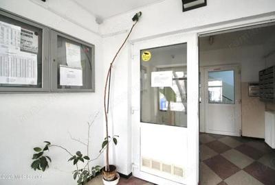 Apartament cu 3 camere decomandat, mobilat în Eroii Revoluției - 8