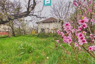 Casă individuală cu 3 camere cu Canalizare în Dealuri Oradea - 1