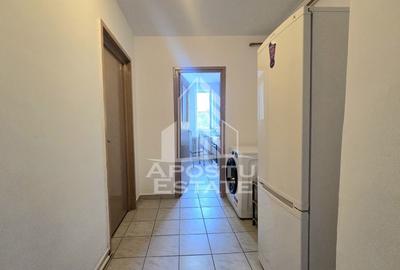 Apartament cu 2 camere, decomandat, etaj intermediar, zona Cetatii - 5