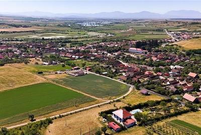 6 loturi casa Maierus,1.375mp,langa DN13, Doripesco,Brasov: 35min, zona verde:FI - 22