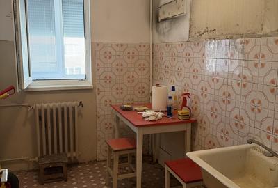 Apartament semidecomandat în Drumul Taberei