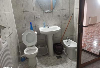 Casă cu 4 camere în Ștefănești - 16