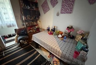 Apartament cu 3 camere decomandat, mobilat în Vasile Aaron - 7