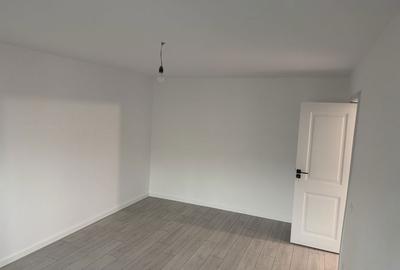 Apartament cu 3 camere decomandat în Central - 4