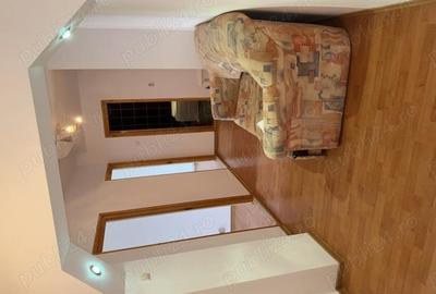 Apartament cu 3 camere decomandat în Bicaz - 4