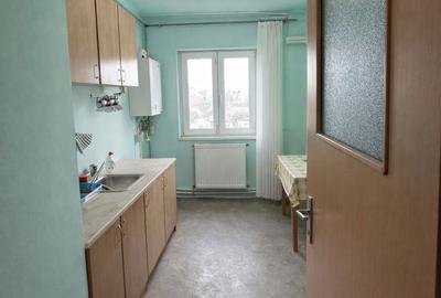 Apartament cu 2 camere decomandat în Central - 2