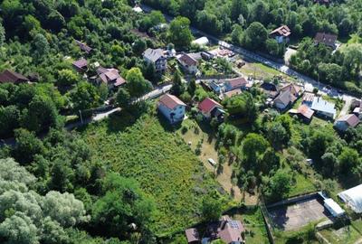 Teren intravilan Cornu de Jos 2826 mp, deschidere 45 m,