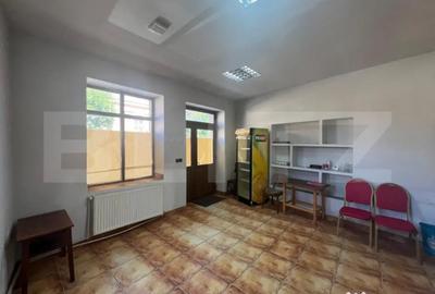 Spațiu comercial, de 26 mp, în George Enescu - 5