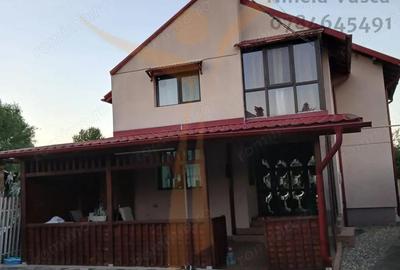 Casă cu Teren 678 Mp în Valea - 2