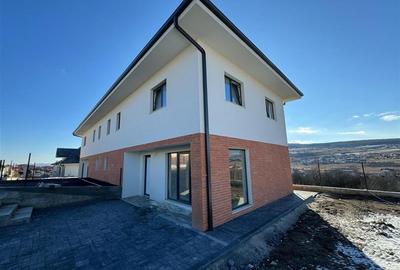 Casa Tip Duplex situata in Chinteni!350 Mp Teren!118 Mp utili! - 23