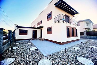 Casă cu 3 camere în Dumbrăvița - 1