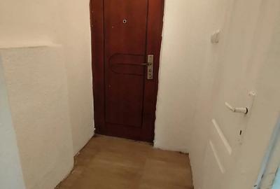 Inchiriez camin 1 camera Inchiriez camin 1 camera - 2