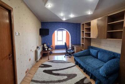 Apartament cu 3 camere decomandat în Tudor Vladimirescu - 4