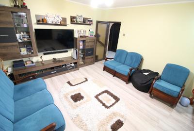 Apartament cu 3 camere decomandat în Micro 17 - 8