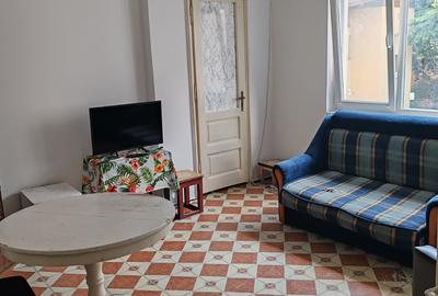 Apt in vila Pța Alba Iulia,adiacent