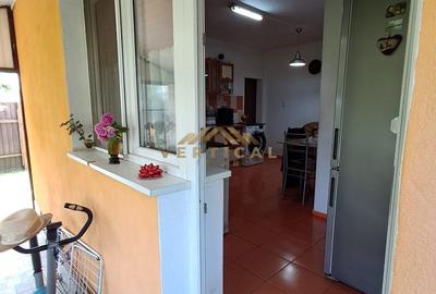 Casă cu 5 camere cu Teren 360 Mp în Berceni