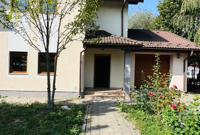 Vila individuala cu garaj | Laguna Albastra | Bucatarie mobilata | Teren 650 - 2