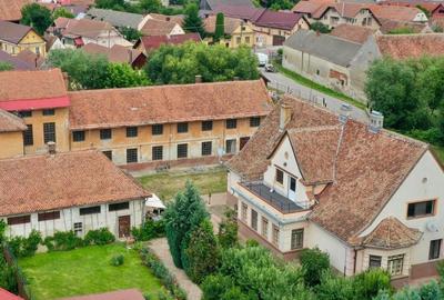 Casa cu Istorie și teren generos+clădire pentru afacere sau Evenimente-Hălchiu - 10