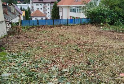 Teren de 390 mp, în Ultracentral - 4