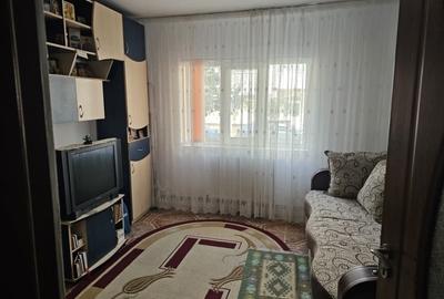 Apartament cu 2 camere decomandat în Nicolina - 4