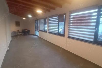 Spațiu comercial, de 82 mp, în Micro 14 - 2