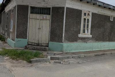 Casă cu 4 camere în Central - 3