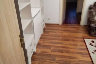 Apartament cu 3 camere semidecomandat în Astra - 7