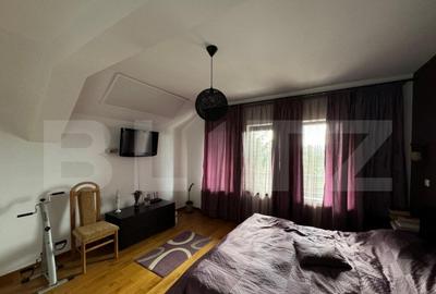 Casa impresionanta , 250 mp , cu gradina generoasa 1000 mp , - 7