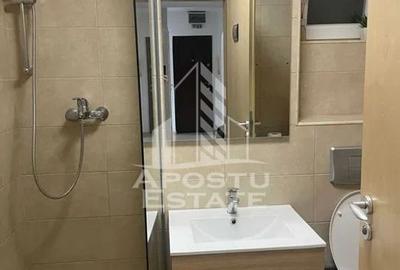 Apartament cu 4 camere, Central, 2 bai, Centrala Proprie - 6