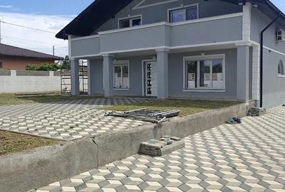 Casă cu 6 camere cu Teren 1100 Mp în Central - 7