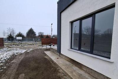 Apartament cu 3 camere decomandat în Nord - 11