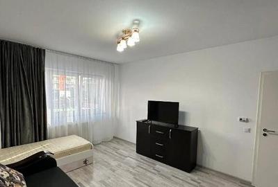 Garsoniera decomandata - zona Tractorul - 2