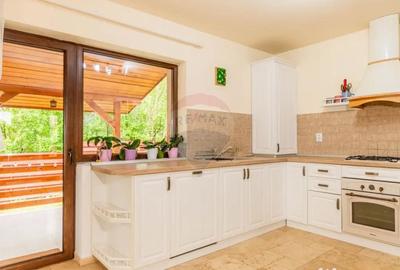 Casă cu 4 camere cu Teren 811 Mp în Jucu