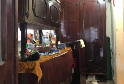 Casă cu 3 camere în Nicolae Bălcescu - 5