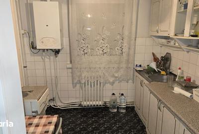 Apartament cu 3 camere decomandat în Central - 9