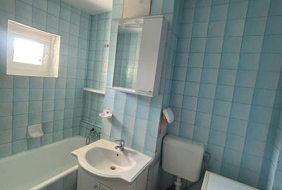 Apartament cu 3 camere decomandat, mobilat în Titan - 9