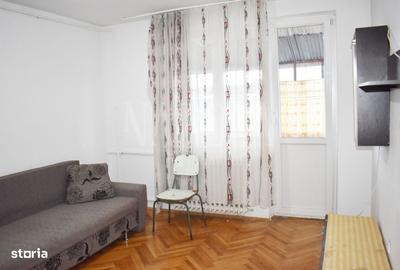 Apartament cu 4 camere decomandat în Cantemir