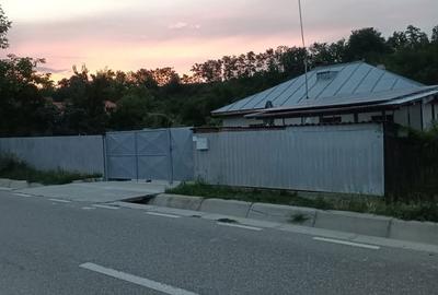 Casă cu 3 camere în Sărata (Sărata) - 1