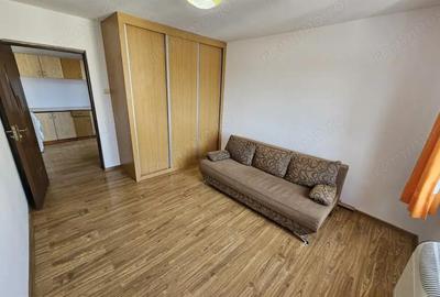 Vanzare apartament cu 2 camere, situat in Targu Jiu, Aleea Plopilor - 9