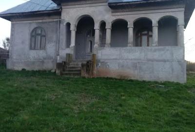 Casă cu 3 camere cu Teren 1106 Mp în Central - 3