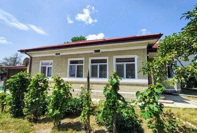 Casă cu 3 camere în Călui - 10
