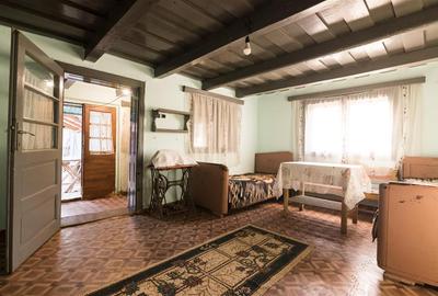 Casă cu 4 camere cu Teren 1450 Mp în Sârbi - 2