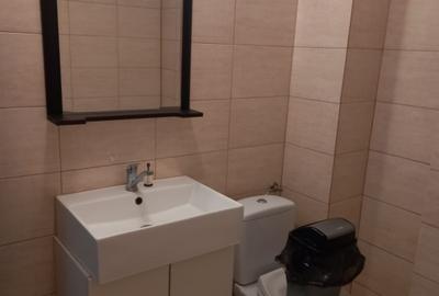 Casă cu 2 camere cu Teren 45 Mp în Central - 1