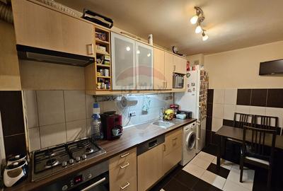 Apartament 3 camere decomandat- mobilat/utilat + boxa sub... Apartament 3 camere decomandat- mobilat/utilat + boxa sub... - 14