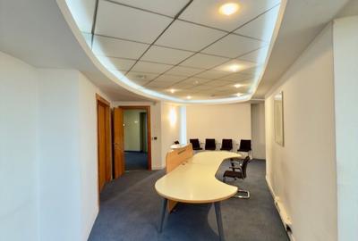 Birou, de 8,126 mp, în Victoriei - 21